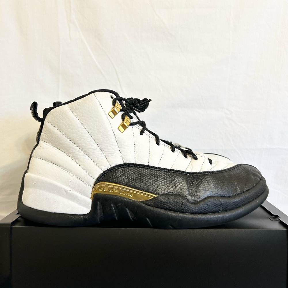 Jordan 12 Retro “Royalty” size 11.5 CT8013-170 2021 PRE-OWNED